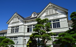 旧遷喬尋常小学校なつかしの学校給食