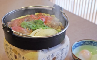 おかもと名物　牛鍋