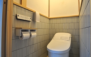 共同トイレ